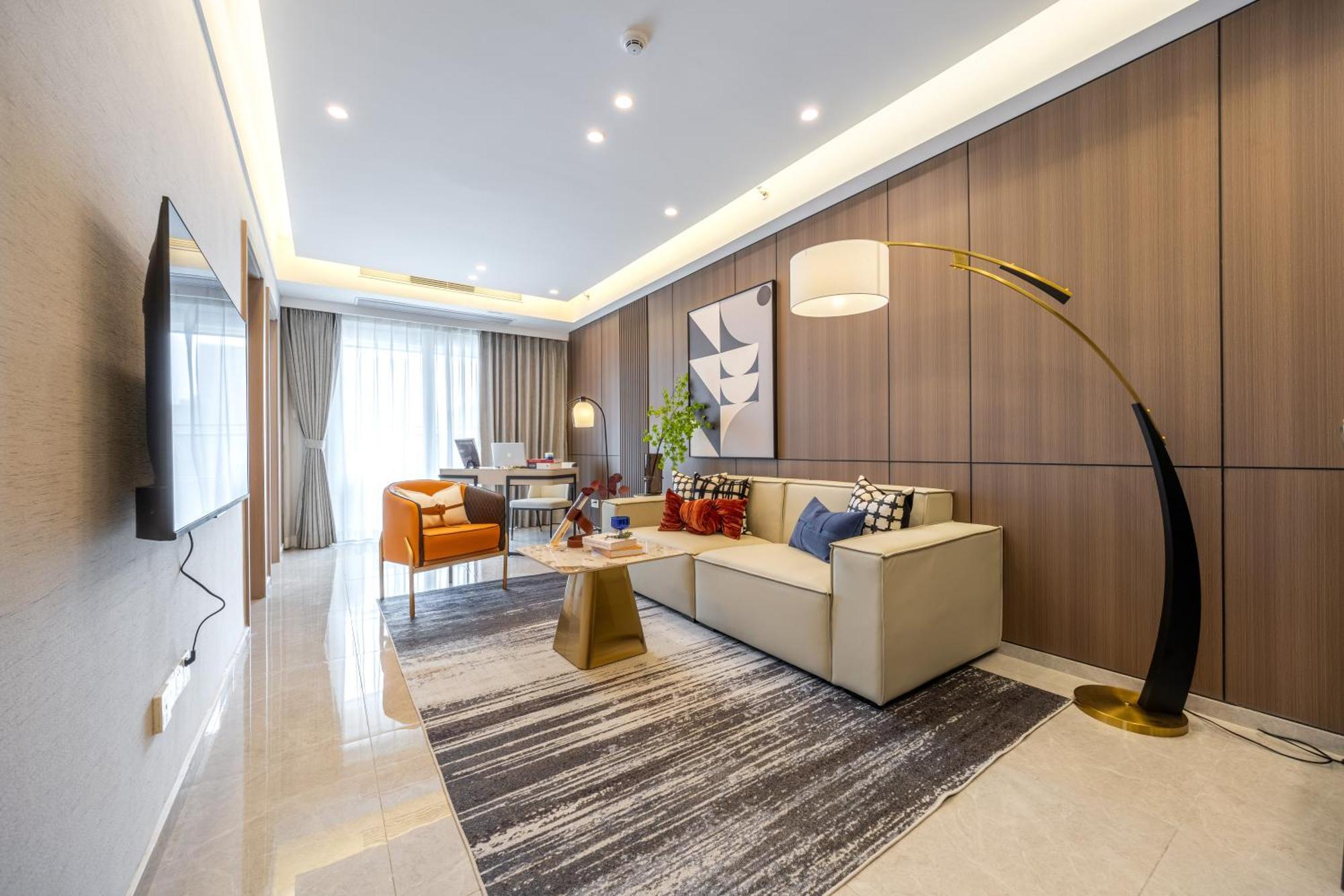 Boruisi Video And Audio Light House - Shenzhen Convention And Exhibition Center Gangxia Metro Station Aparthotel Buitenkant foto